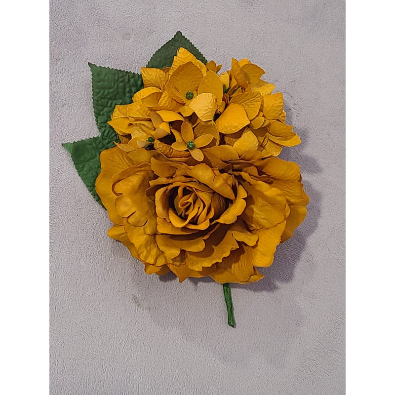 Ramillete con rosa