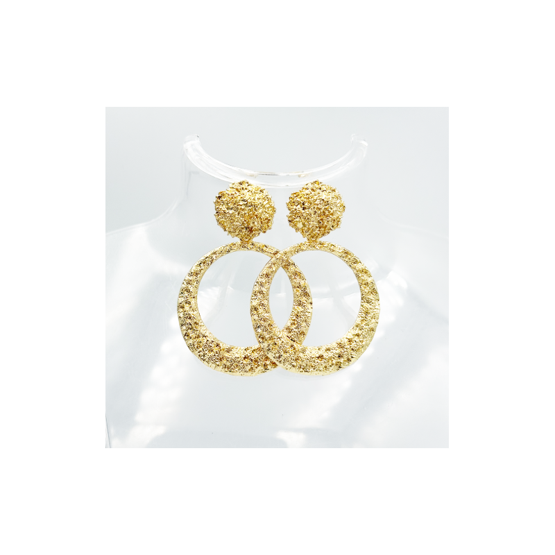 Pendiente aro rugoso